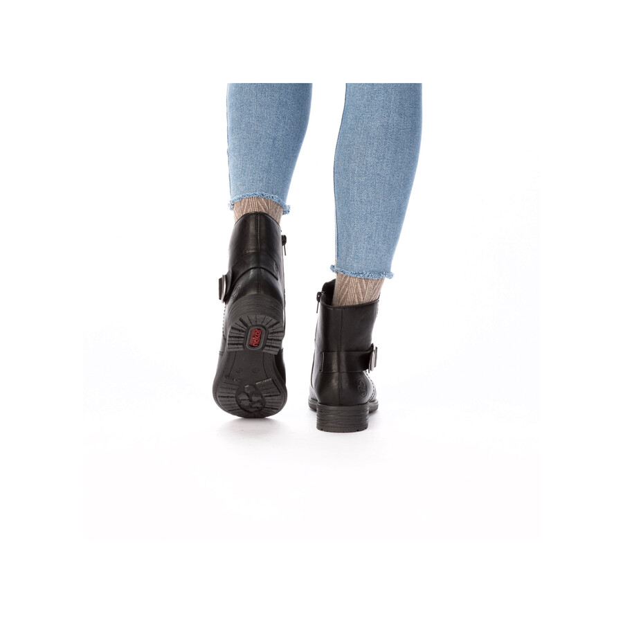 botas negras con cremallera para mujer rieker 79462-00